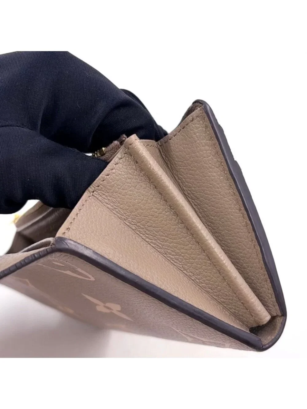 Louis Vuitton Portefeuille Sarah Monogram Empreinte Enabled Leather Gray Beige